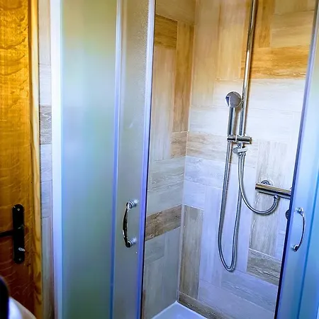 Ljubiska Previja * Ljubis