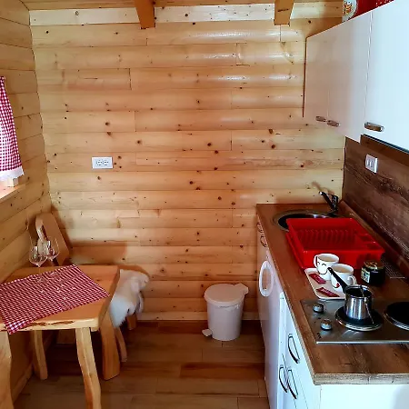 Ljubiska Previja * Ljubis