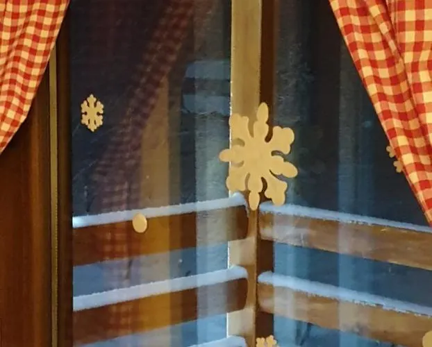 Ljubiska Previja Feriehus