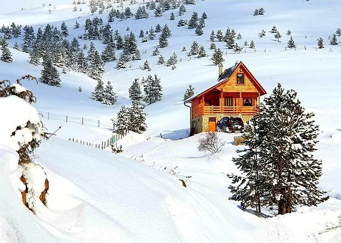 Ljubiska Previja Feriehus *