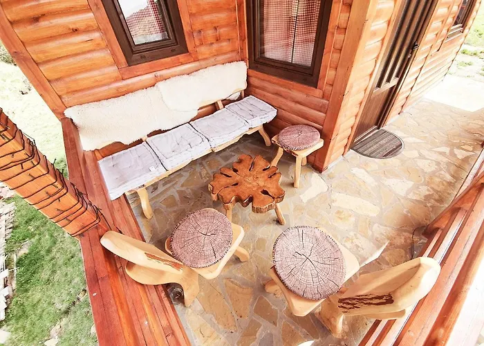 Ljubiska Previja Feriehus